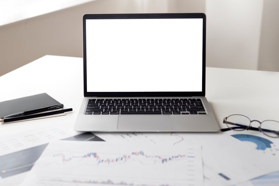 Utilizing Data for Sourcing Risk Insights