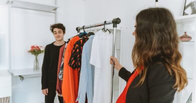 How Consumer Trends Affect B2B Sourcing